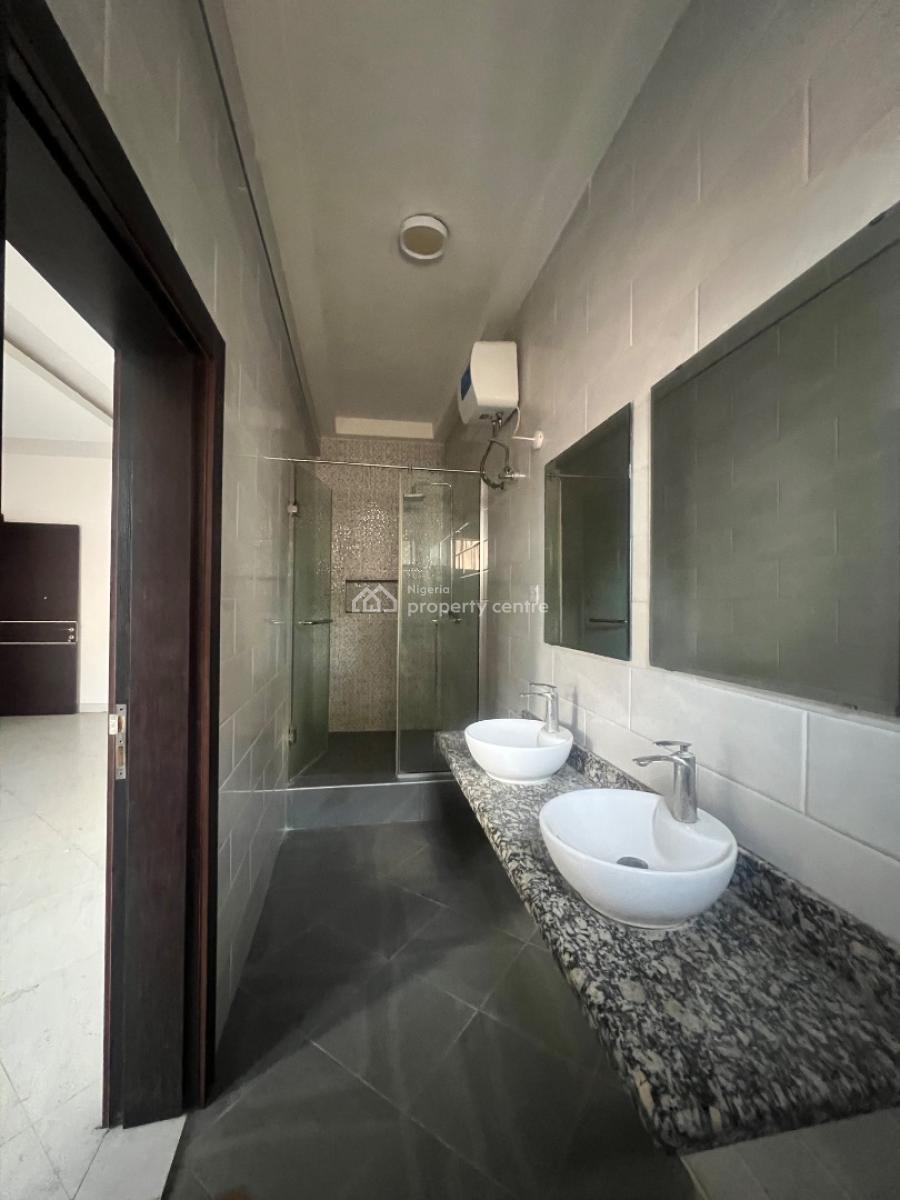 3 Bedroom Apartment with Bq, Off Admiralty Way, Lekki Phase 1, Lekki, Lagos, Flat / Apartment for Rent