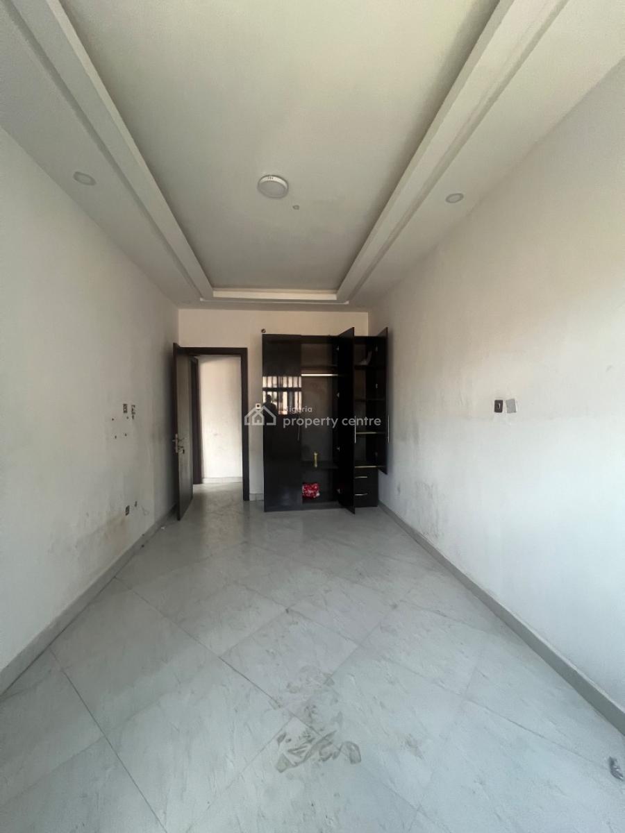 3 Bedroom Apartment with Bq, Off Admiralty Way, Lekki Phase 1, Lekki, Lagos, Flat / Apartment for Rent