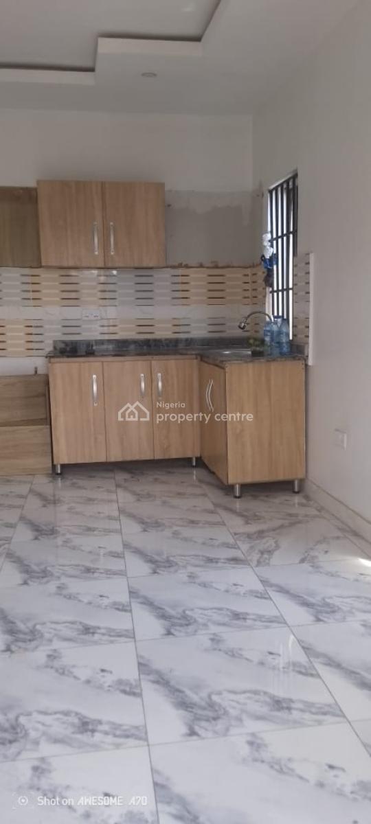 Lovely Mini Flat, Sabo, Yaba, Lagos, Mini Flat (room and Parlour) for Rent