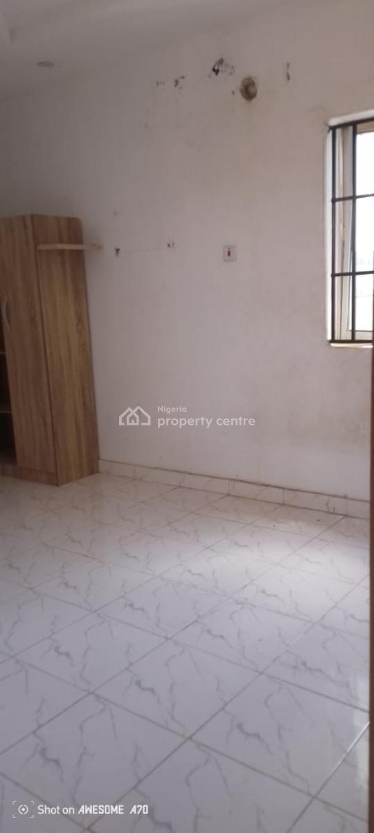 Lovely Mini Flat, Sabo, Yaba, Lagos, Mini Flat (room and Parlour) for Rent