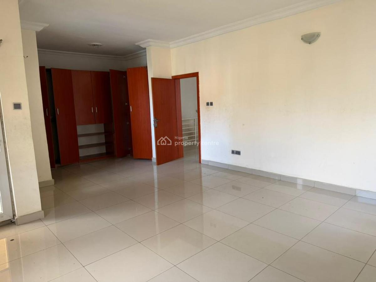 Fully Serviced 4 Bedroom House with Bq + 24hrs Power, Alperton Estate, Osapa, Lekki, Lagos, Semi-detached Duplex for Rent
