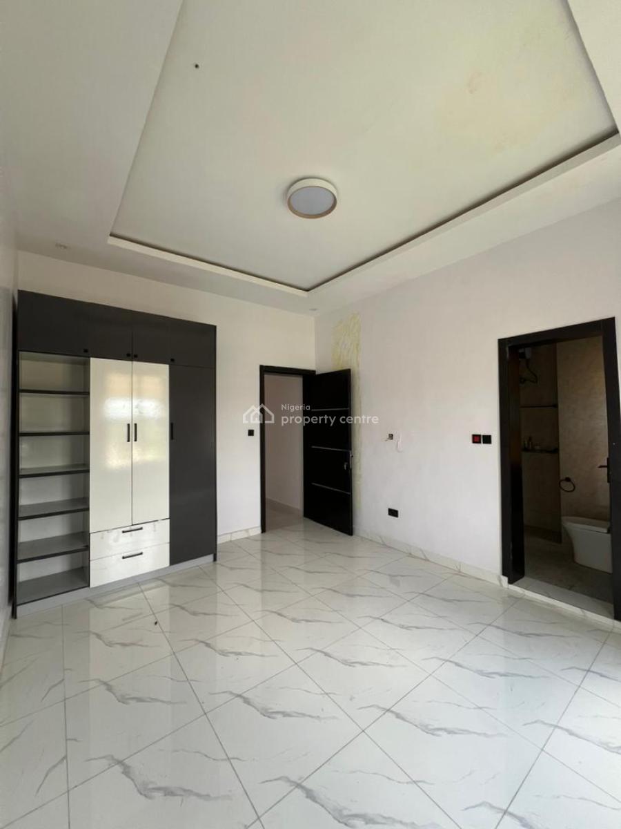 2 Bedroom Apartment ( 2nd Floor), Ajah, Lagos, Flat / Apartment for Rent