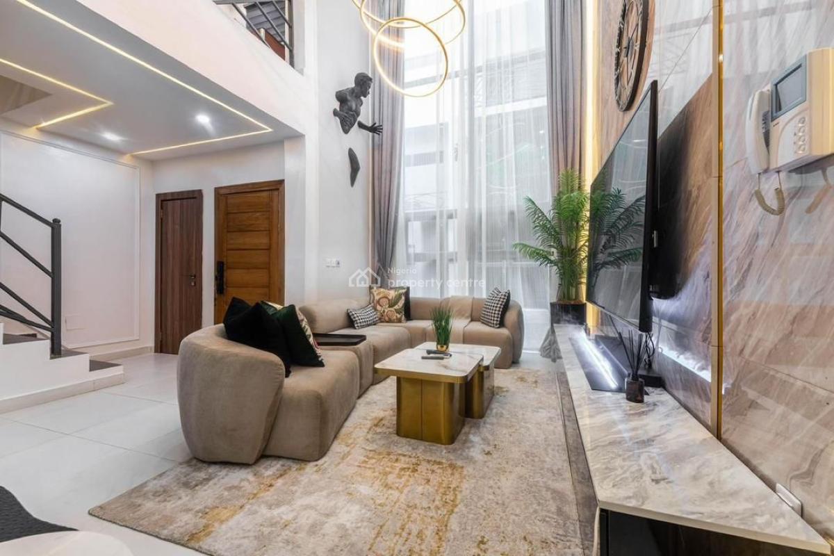 2 Bedroom Smart Home Maisonette with Ps5, Off Admiralty Way, Lekki Phase 1, Lekki, Lagos, Flat / Apartment Short Let