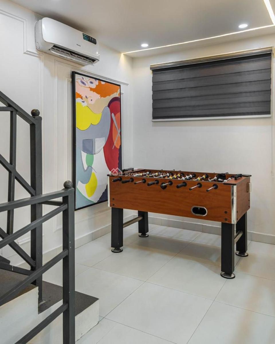 2 Bedroom Smart Home Maisonette with Ps5, Off Admiralty Way, Lekki Phase 1, Lekki, Lagos, Flat / Apartment Short Let