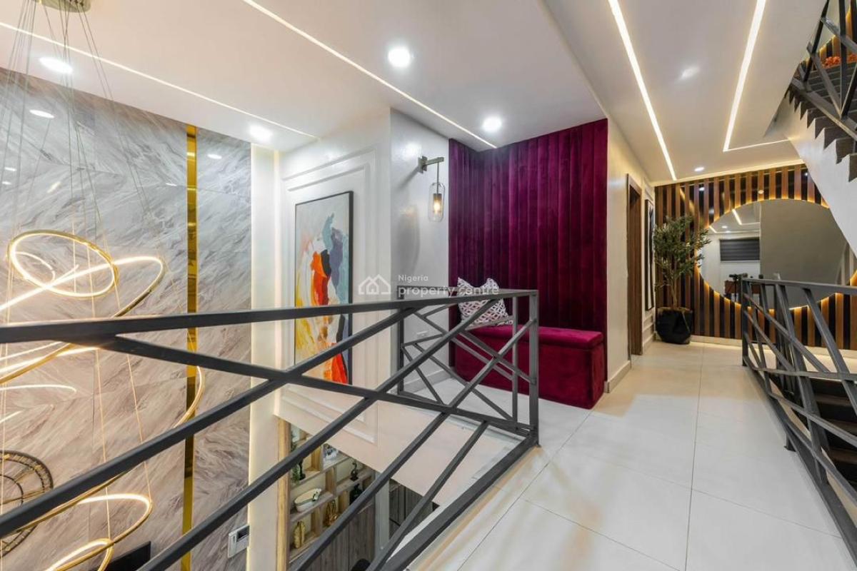 2 Bedroom Smart Home Maisonette with Ps5, Off Admiralty Way, Lekki Phase 1, Lekki, Lagos, Flat / Apartment Short Let