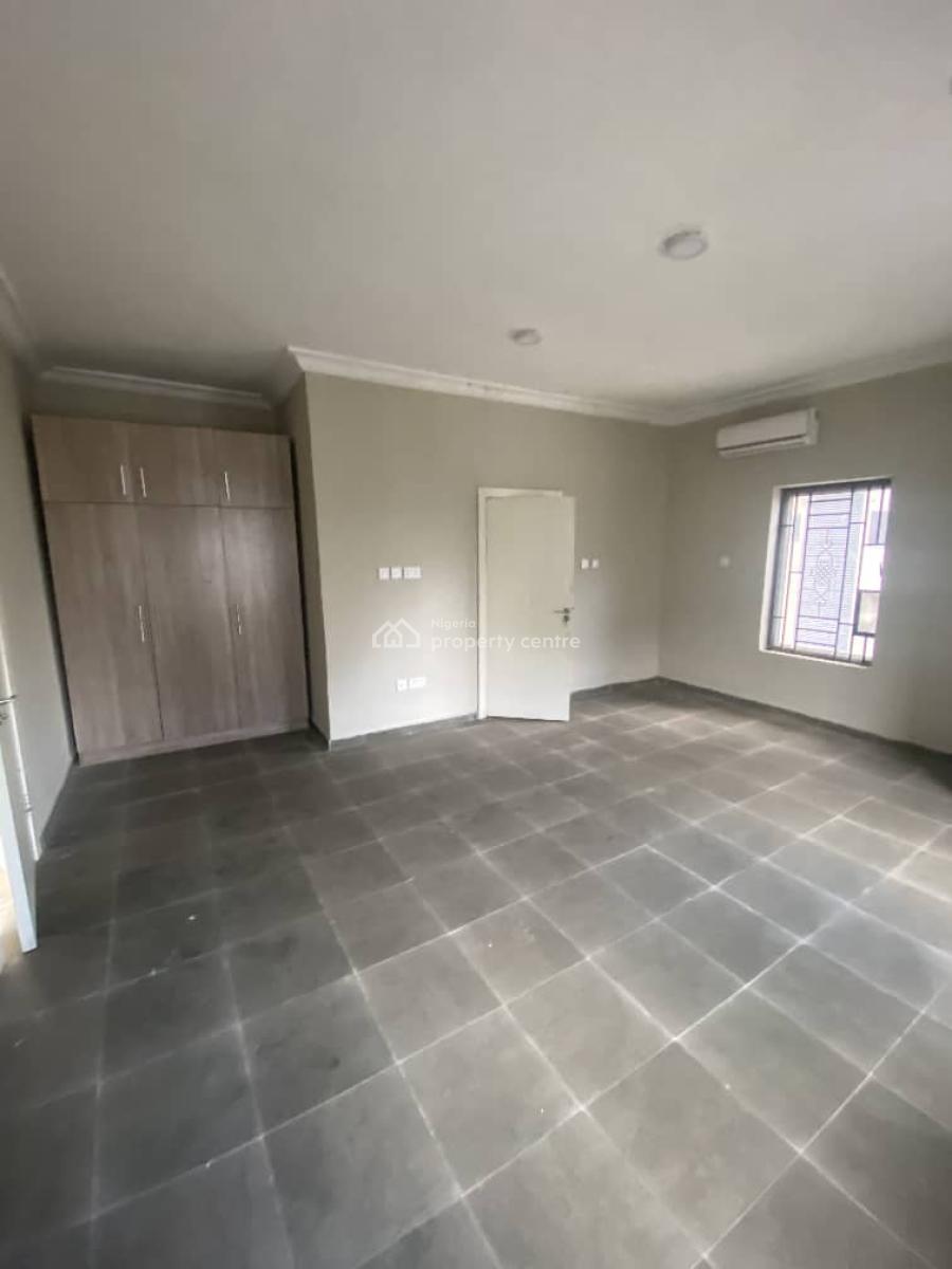 Nice 2bedroom Flat, Megamound Estate Off Lekki County Homes, Ikota, Lekki, Lagos, Flat / Apartment for Rent