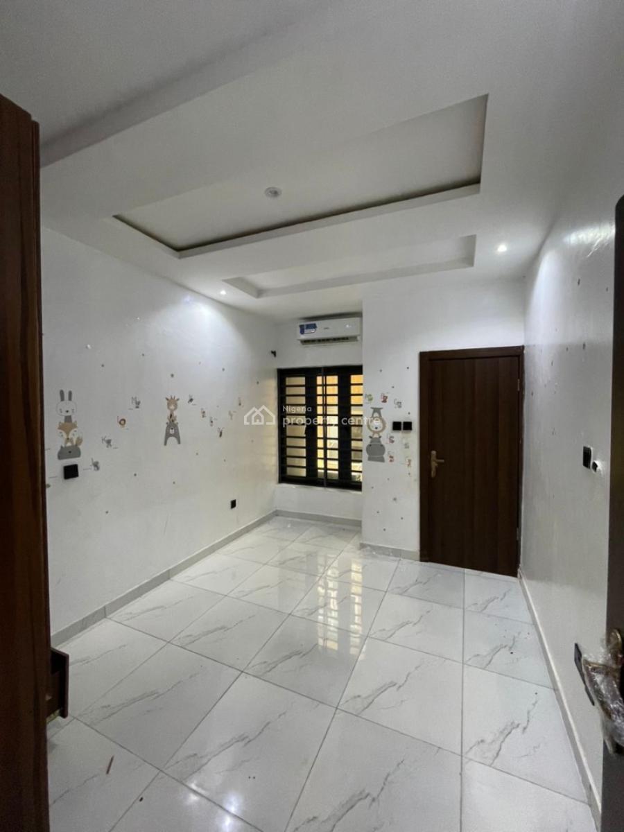 Fully Serviced 4 Bedroom Terrace Duplex with Bq, Osapa, Lekki, Lagos, Terraced Duplex for Rent