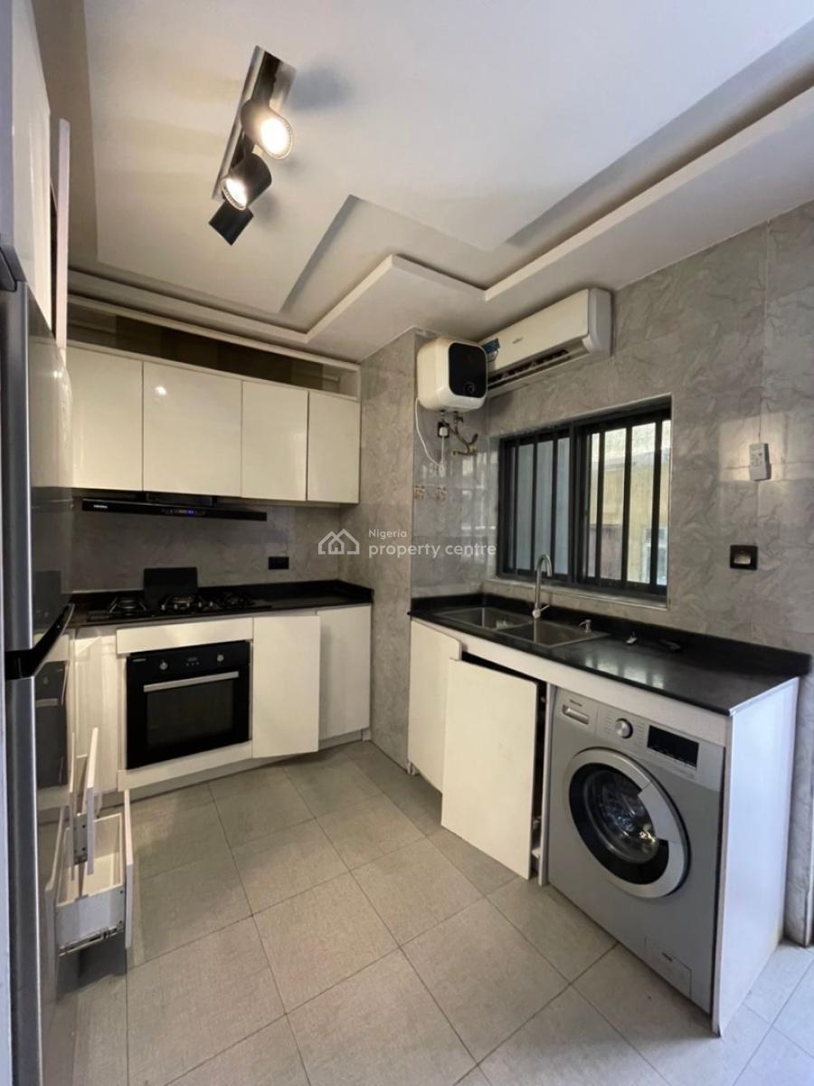 Fully Serviced 4 Bedroom Terrace Duplex with Bq, Osapa, Lekki, Lagos, Terraced Duplex for Rent