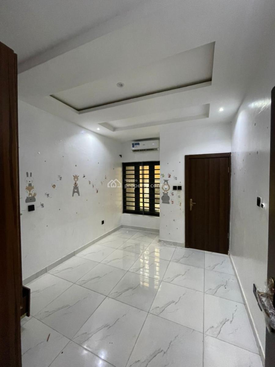 Fully Serviced 4 Bedroom Terrace Duplex with Bq, Gym and Swimming Pool, Osapa, Lekki, Lagos, Terraced Duplex for Rent
