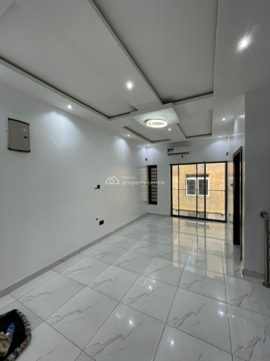 Fully Serviced 4 Bedroom Terrace Duplex with Bq, Gym and Swimming Pool, Osapa, Lekki, Lagos, Terraced Duplex for Rent
