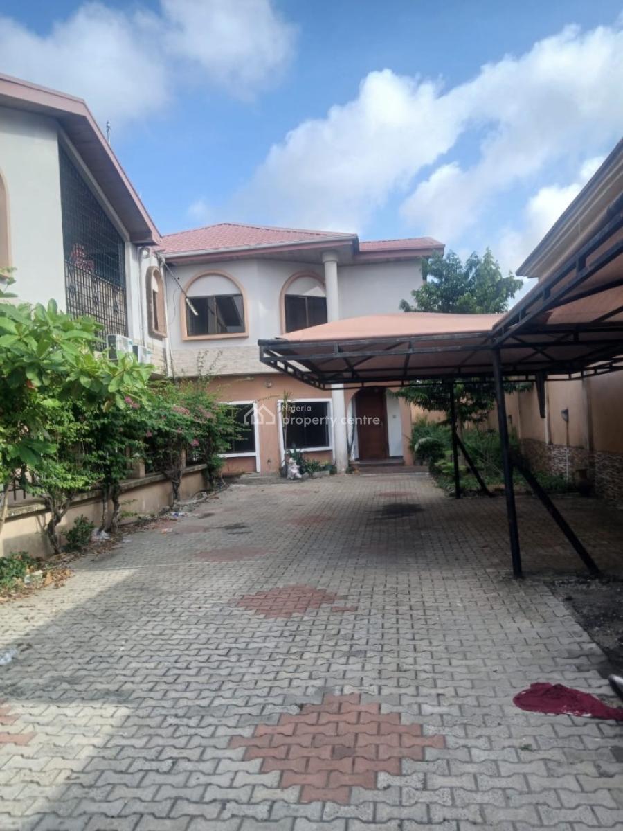 Luxury 4 Bedroom Semi Detached House with a Room Boys Quarters, Hussein Sunmonu Street, Lekki Phase 1, Lekki, Lagos, Semi-detached Duplex for Rent