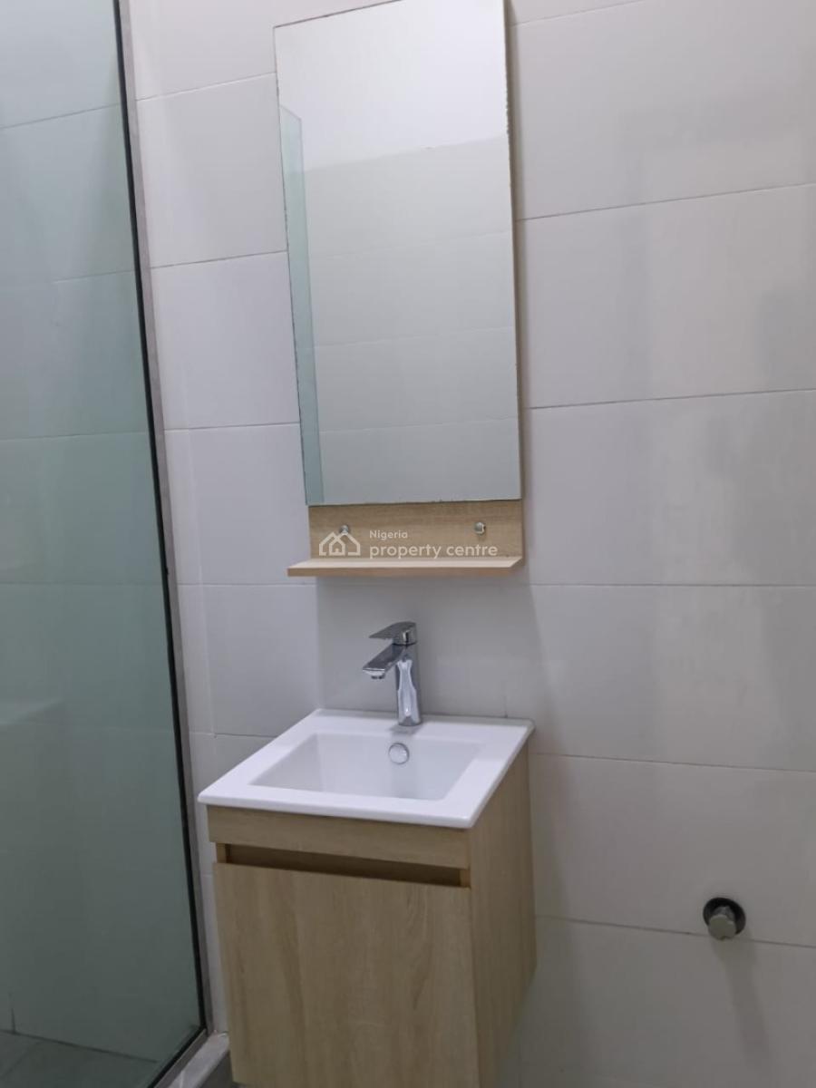 a Luxury 4bedroom Apartment and a  Bq with Excellent Facilities, Orchid, Lekki, Lagos, Flat / Apartment for Rent
