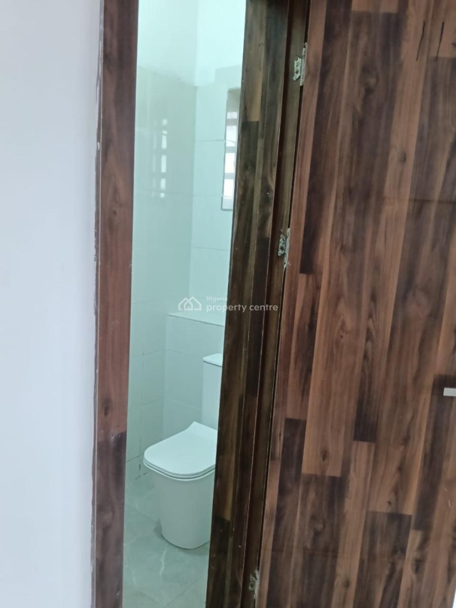 a Luxury 4bedroom Apartment and a  Bq with Excellent Facilities, Orchid, Lekki, Lagos, Flat / Apartment for Rent