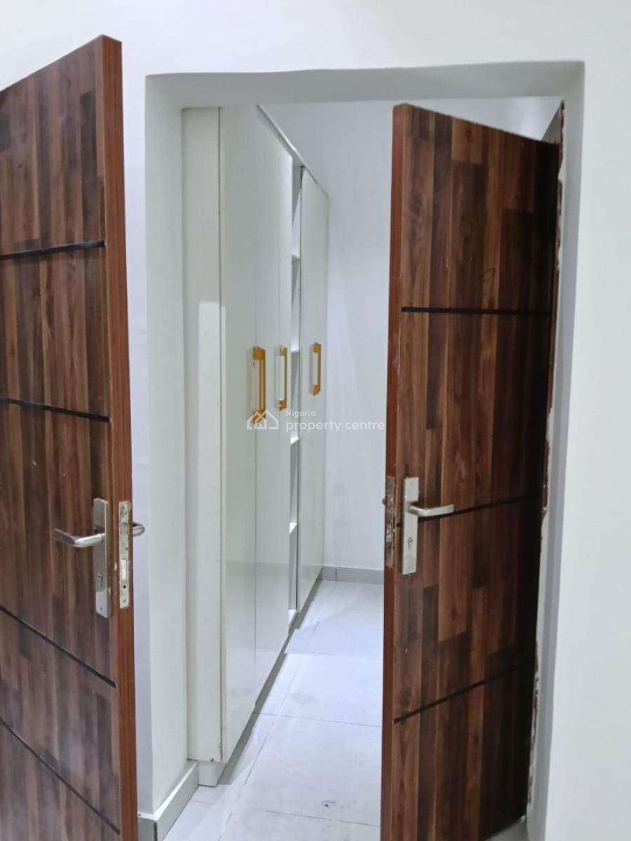 a Luxury 4bedroom Apartment and a  Bq with Excellent Facilities, Orchid, Lekki, Lagos, Flat / Apartment for Rent