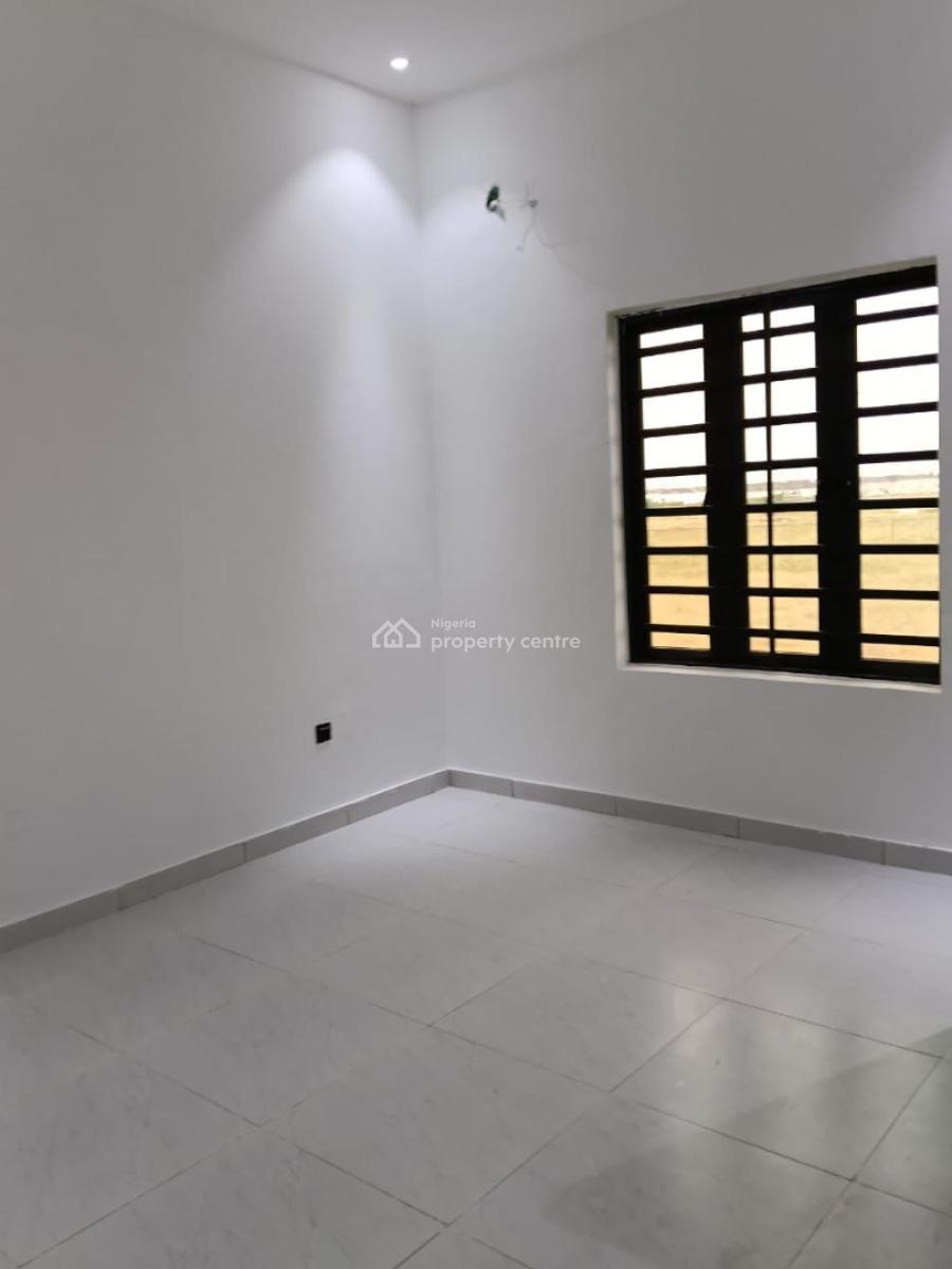a Luxury 4bedroom Apartment and a  Bq with Excellent Facilities, Orchid, Lekki, Lagos, Flat / Apartment for Rent