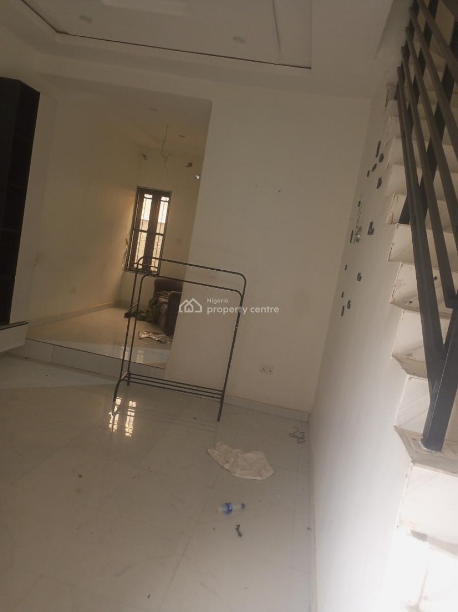 Lovely 2 Bedrooms Terrace Duplex, Fo1 Layout, Kubwa, Abuja, House for Rent