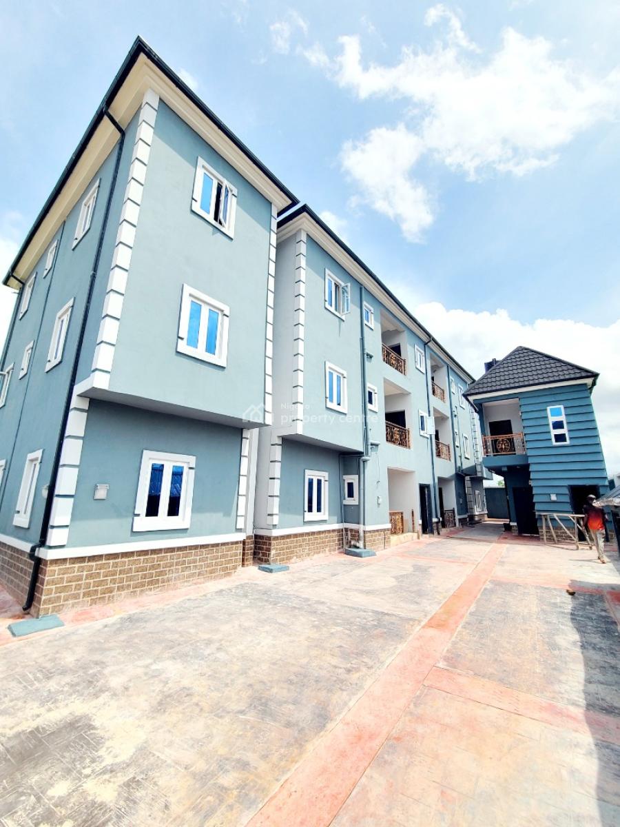 Brand New 3 Bedroom Flat Upstairs, Housing Estate, World Bank, Owerri Municipal, Imo, Flat / Apartment for Rent