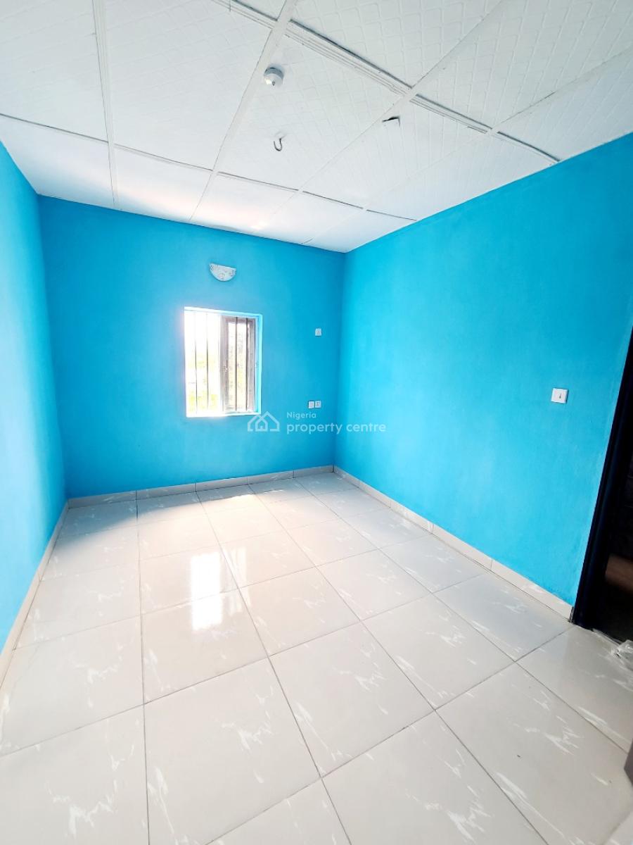 Brand New 3 Bedroom Flat Upstairs, Housing Estate, World Bank, Owerri Municipal, Imo, Flat / Apartment for Rent