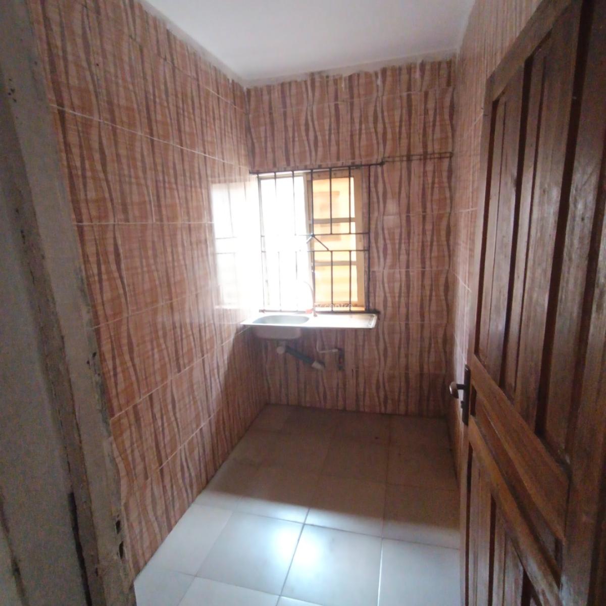 Lovely Pop Mini Flat Near Bus Stop, Short Drive From Arepo Bus Stop, Asese Ibafo, Asese, Ibafo, Ogun, Mini Flat (room and Parlour) for Rent