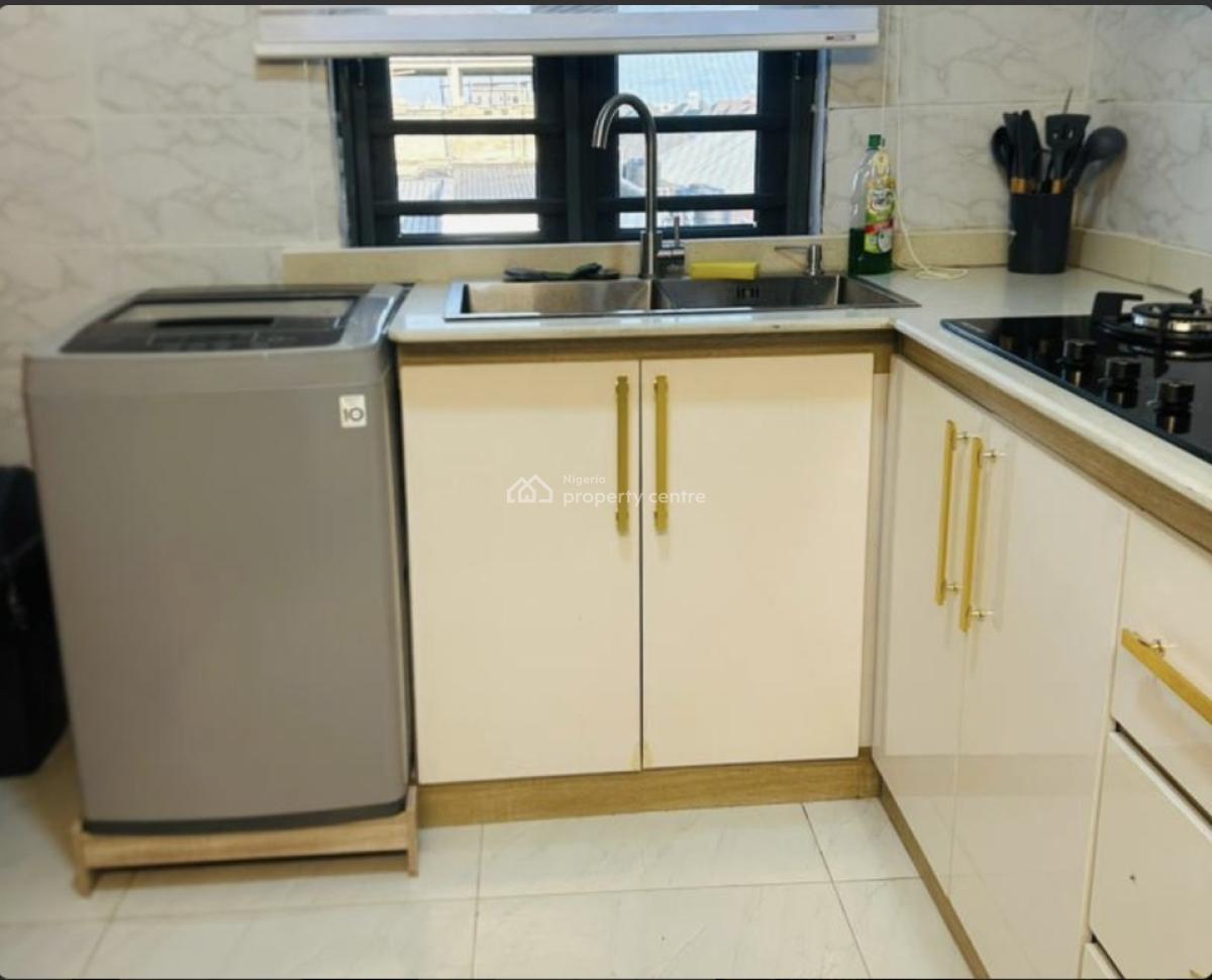 Fully Furnished 2 Bedroom Serviced Flat, Ologolo, Lekki, Lagos, Flat / Apartment for Rent