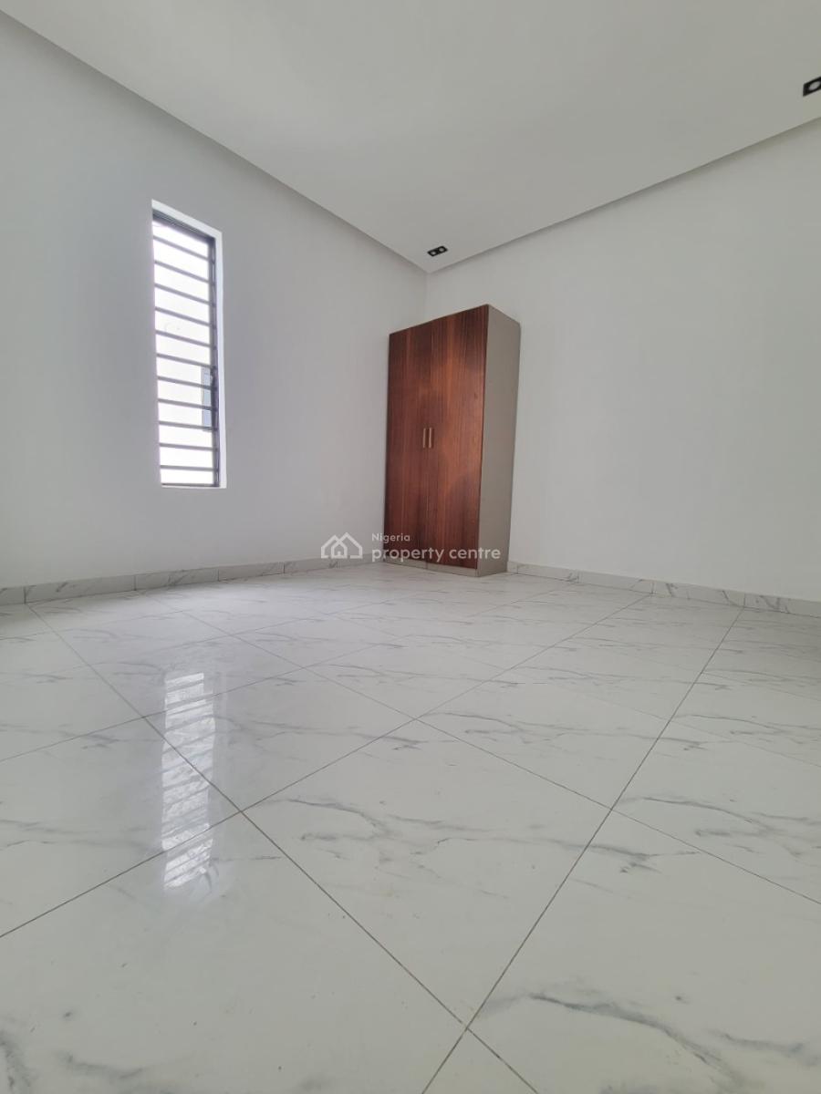 Standard and Spacious 4bedroom Fully Detached Duplex, Royal Pine Estate 2, Orchid Road, Lekki, Lagos, Detached Duplex for Rent