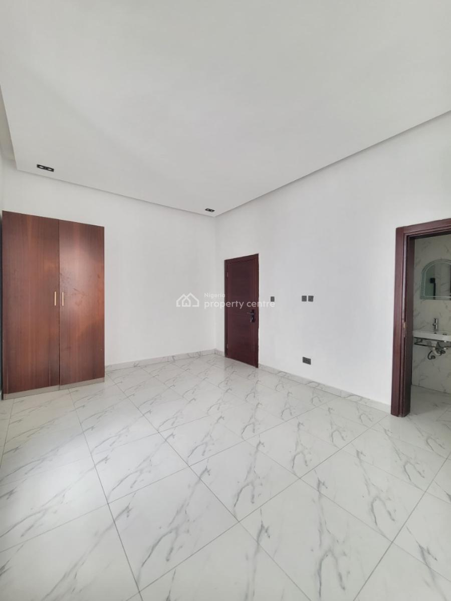 Standard and Spacious 4bedroom Fully Detached Duplex, Royal Pine Estate 2, Orchid Road, Lekki, Lagos, Detached Duplex for Rent