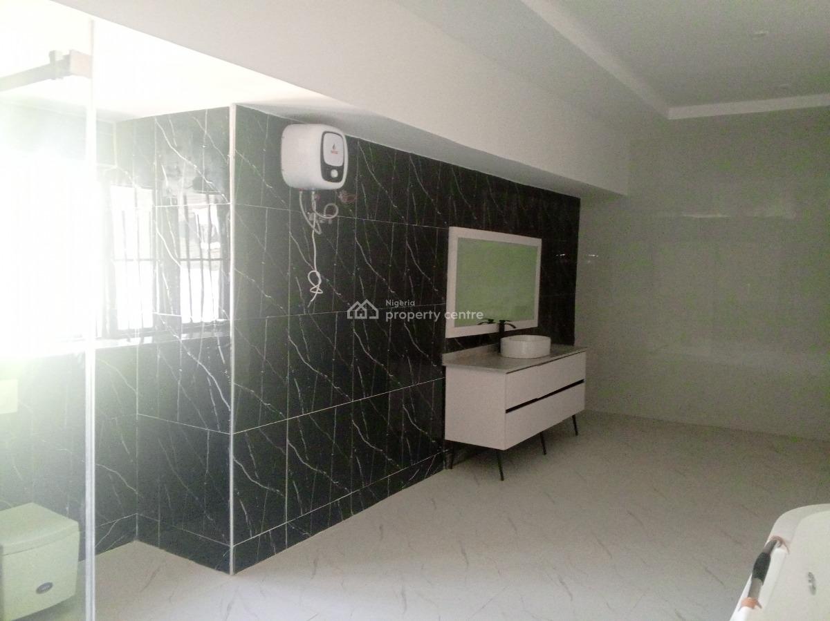 6 Bedroom Duplex with 2 Room Bw, Gwarinpa Extension, Gwarinpa, Abuja, Detached Duplex for Sale