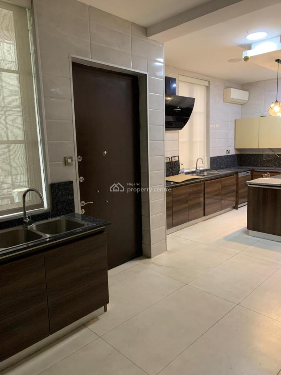 5 Bedroom Semi Detached House with 2 Room Bq, Banana Island, Ikoyi, Lagos, Semi-detached Duplex for Rent