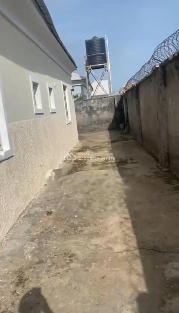 Luxury 3 Bedroom Bungalow with Excellent Facilitie, Fha (f.h.a), Lugbe District, Abuja, Detached Bungalow for Sale