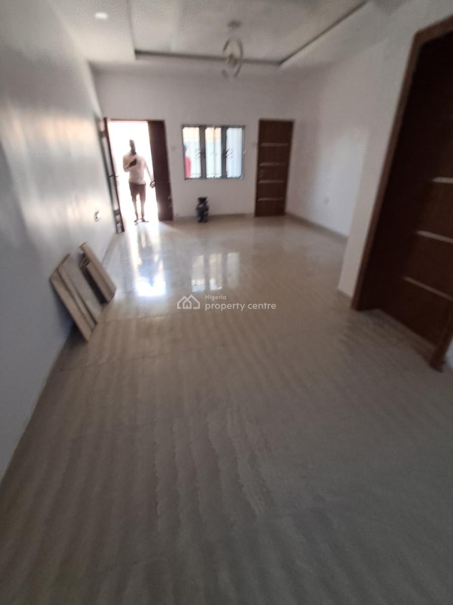 Fantastic 3-bedroom Apartment (ground Floor), New Road Alpha Beach, Chevron, Lekki, Lagos, Flat / Apartment for Rent