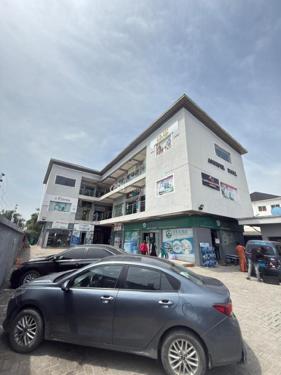 Commercial Space Or Shops, Chevron, Lekki, Lagos, Shop for Sale