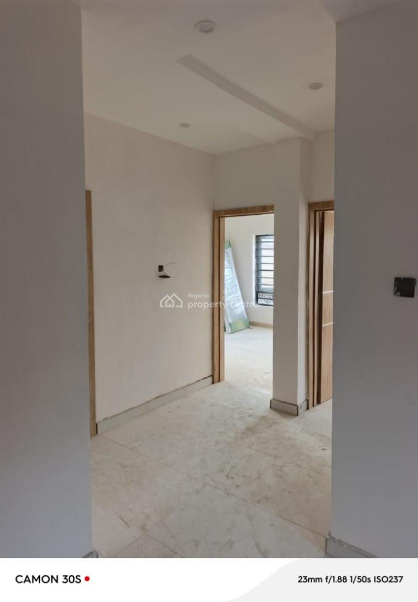 Brand New 2 Bedroom Apartment, Off Ayodele Okeowo Street, Sholuyi, Gbagada, Lagos, Flat / Apartment for Rent