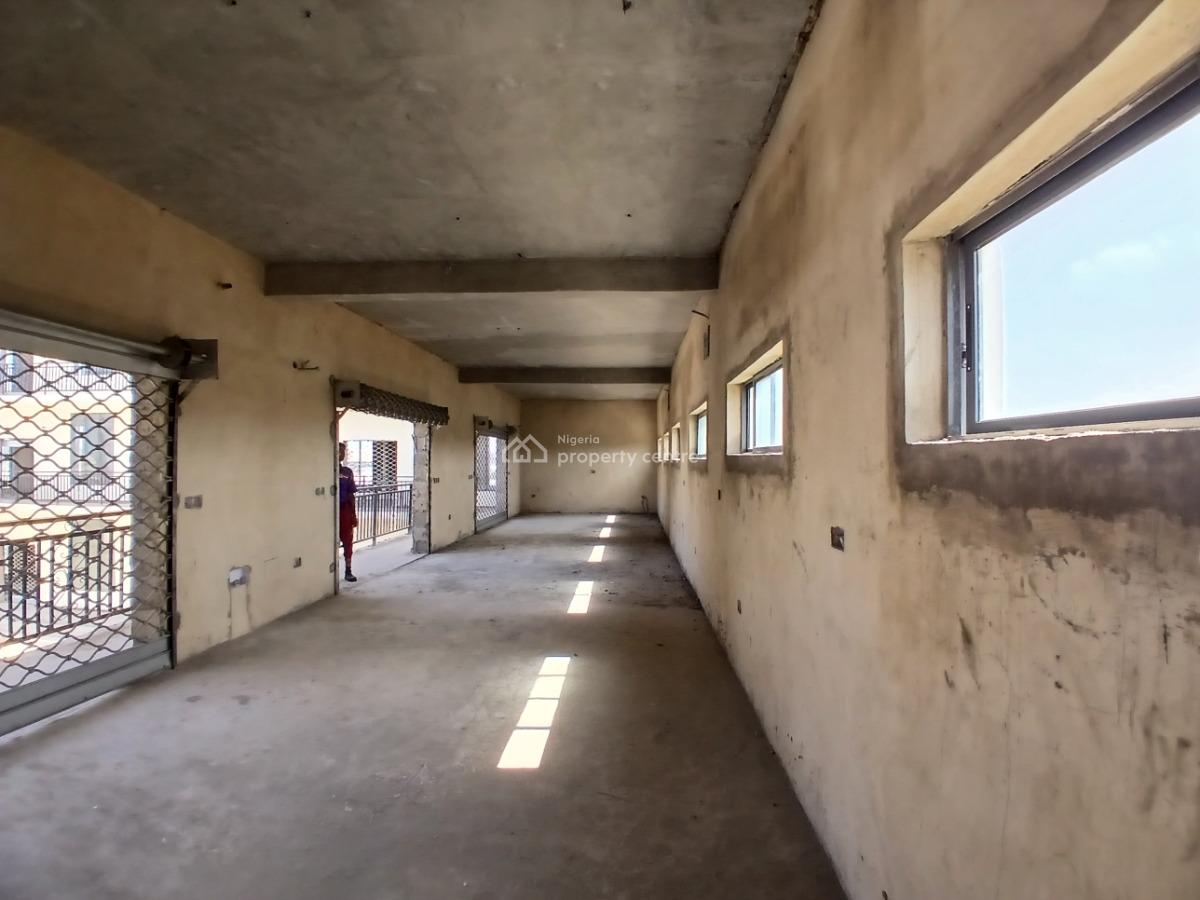 Office/ Shop Space, Ikorodu, Lagos, Plaza / Complex / Mall for Rent
