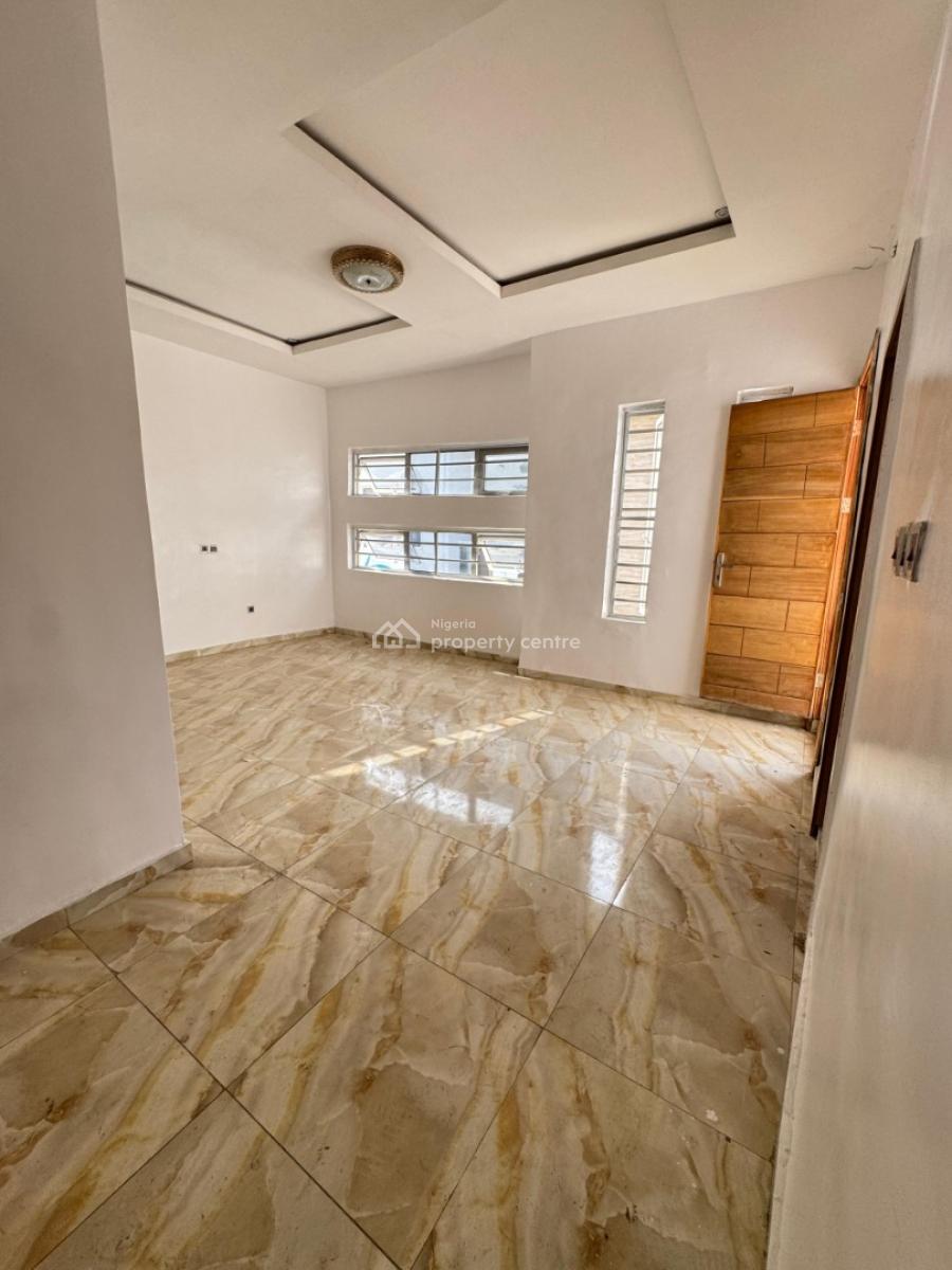 Upstairs Mini Flat  with Open Plan Kitchen{ Video}, Ikota Villa Gra, Lekki, Lagos, Mini Flat (room and Parlour) for Rent
