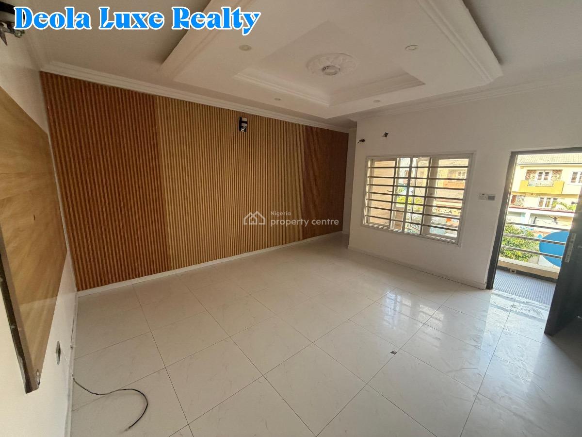 a Very Spacious 3 Bedroom Terrace House in a Fully Serviced Estate, Horizon 2 Estate, Ikate, Lekki, Lagos, Terraced Duplex for Rent