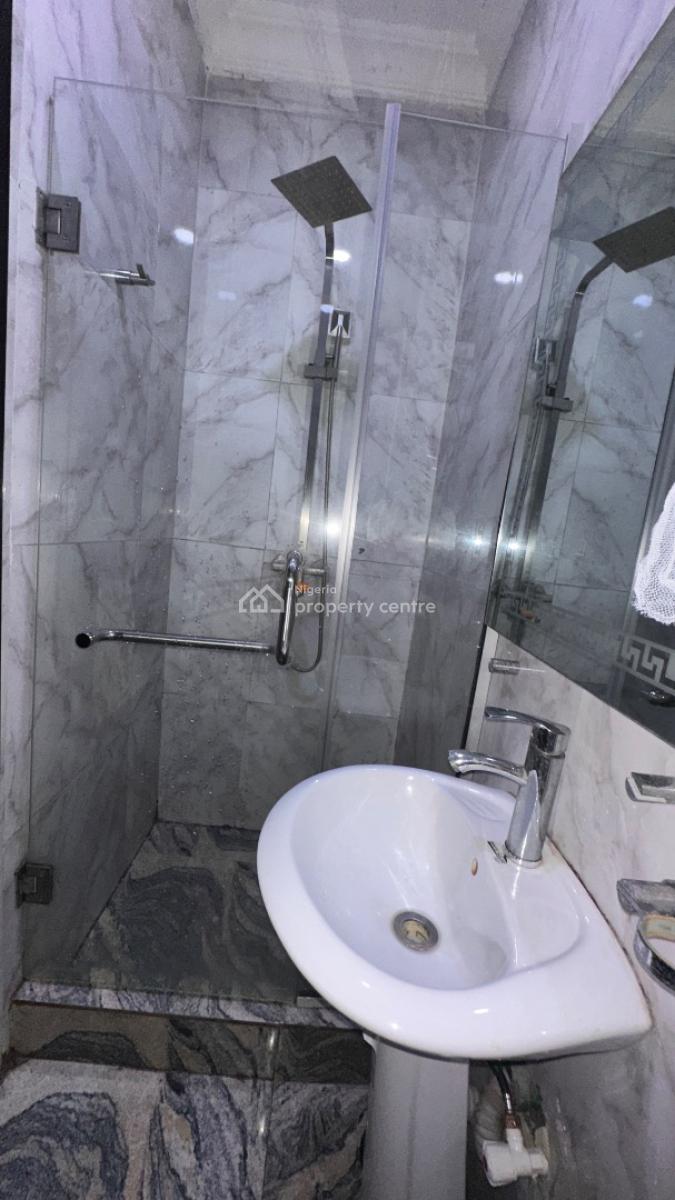 1 Bedroom Shared Apartment, Thomas Estate, Ajah, Lagos, Self Contain (single Rooms) for Rent