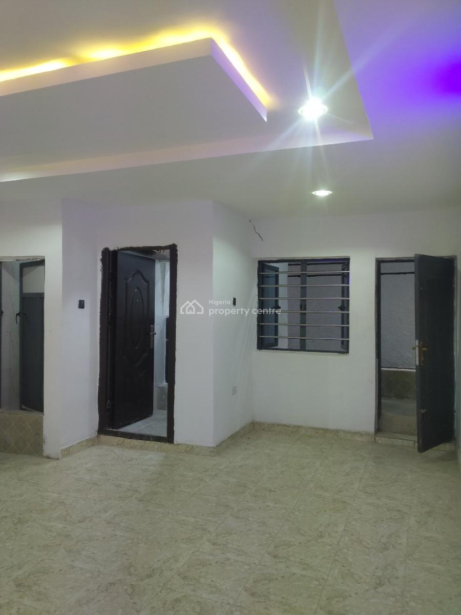 1 Bedroom, Extension, Omole Phase 2, Ikeja, Lagos, Self Contain (single Rooms) for Rent