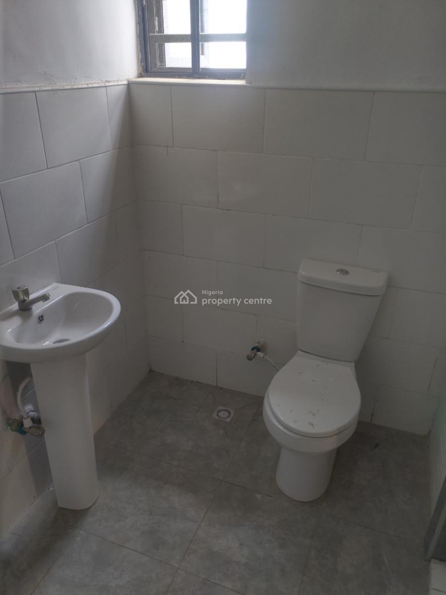 3 Bedroom, Omole Phase 2, Ikeja, Lagos, Flat / Apartment for Rent