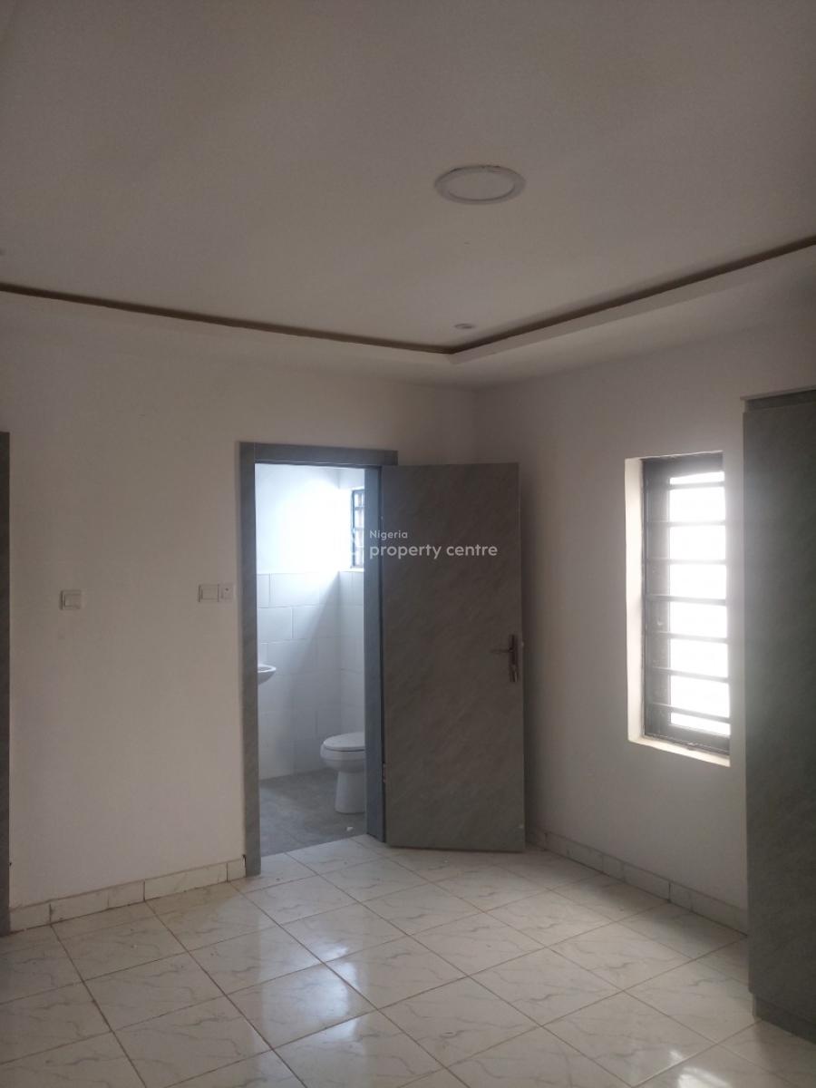 3 Bedroom, Omole Phase 2, Ikeja, Lagos, Flat / Apartment for Rent
