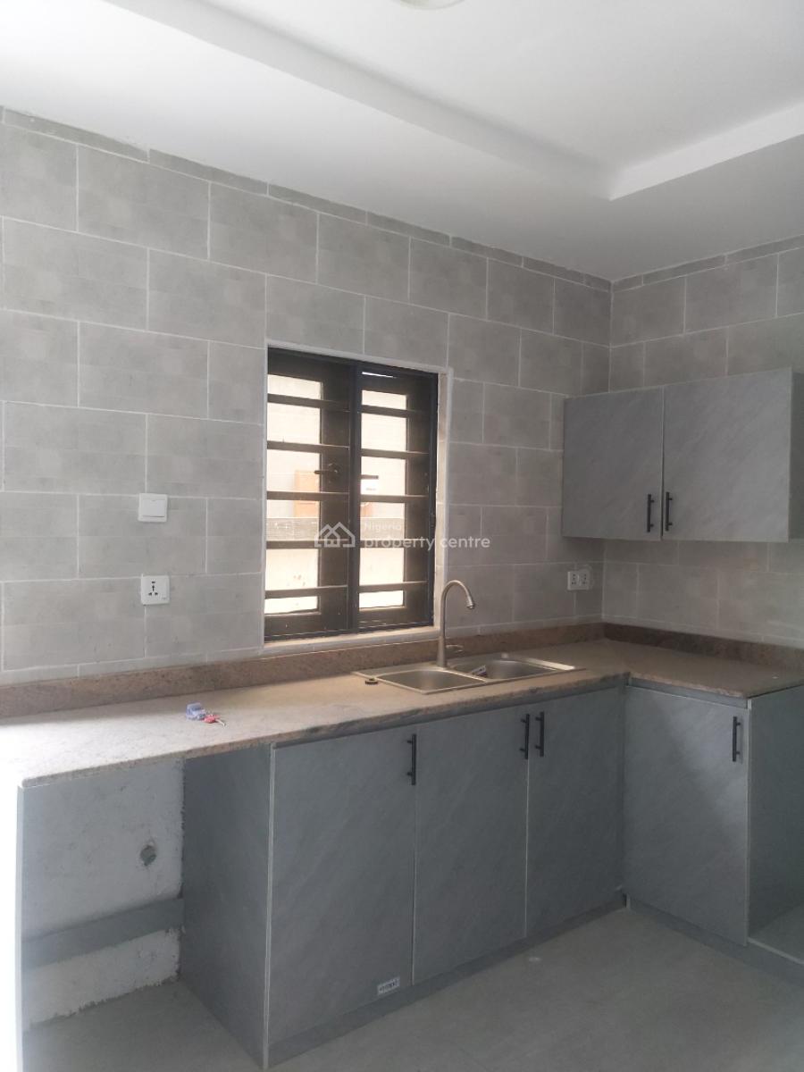 3 Bedroom, Omole Phase 2, Ikeja, Lagos, Flat / Apartment for Rent