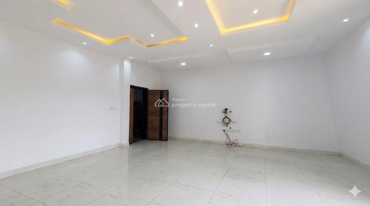 Brand New 2 Bedroom Pentfloor Apartment, By Renee Supermarket, Lekki Phase 1, Lekki, Lagos, Flat / Apartment for Rent