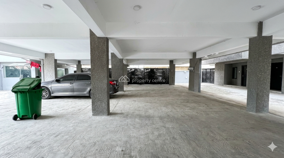 Brand New 2 Bedroom Pentfloor Apartment, By Renee Supermarket, Lekki Phase 1, Lekki, Lagos, Flat / Apartment for Rent