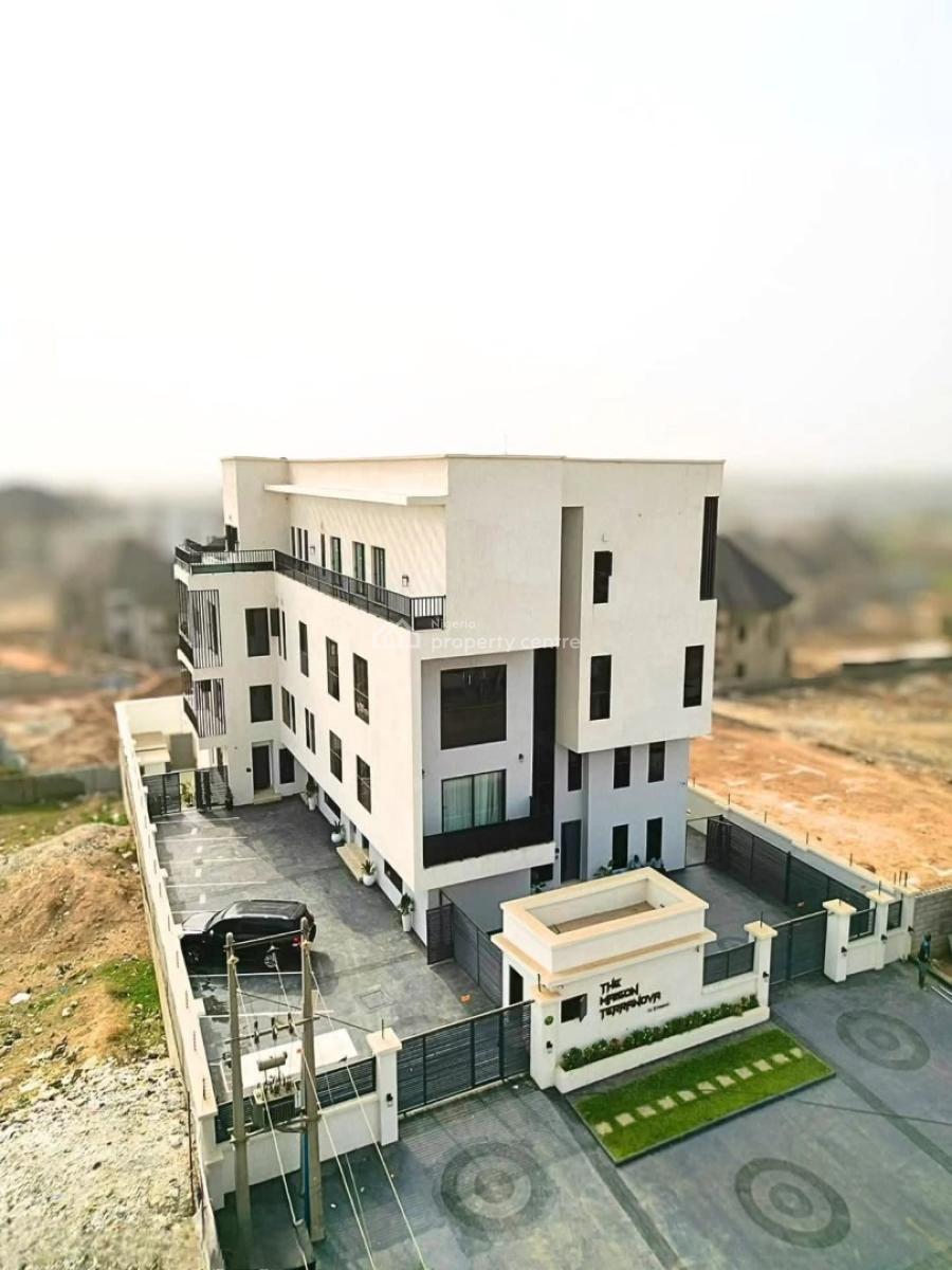 Luxurious Smart 4-bedroom Maisonette with Bq & Swimming Pool, Wuye, Abuja, Terraced Duplex for Sale