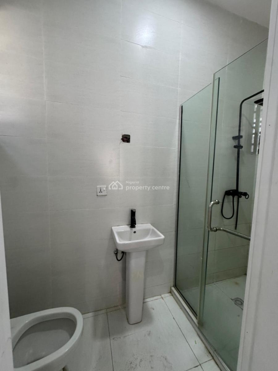 Semi Masters Upstairs Bedroom at Royal Pine Estate Orchid Road., Royal Pine Estate Gate 3 Orchid Road, Lekki, Lagos, Self Contain (single Rooms) for Rent