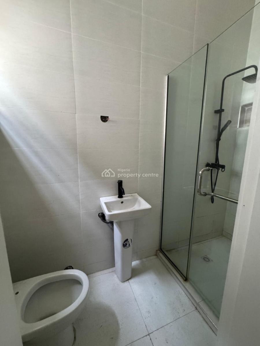 Standard Upstairs Bedroom at Orchid Road, Royal Pine Estate  Gate 3 Orchid Road, Lekki, Lagos, Self Contain (single Rooms) for Rent
