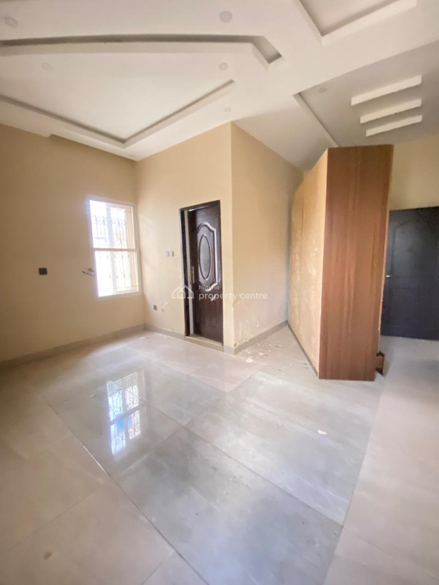 2 Bedroom Apartment, Lekki Scheme 2, Ajah, Lagos, Flat / Apartment for Rent