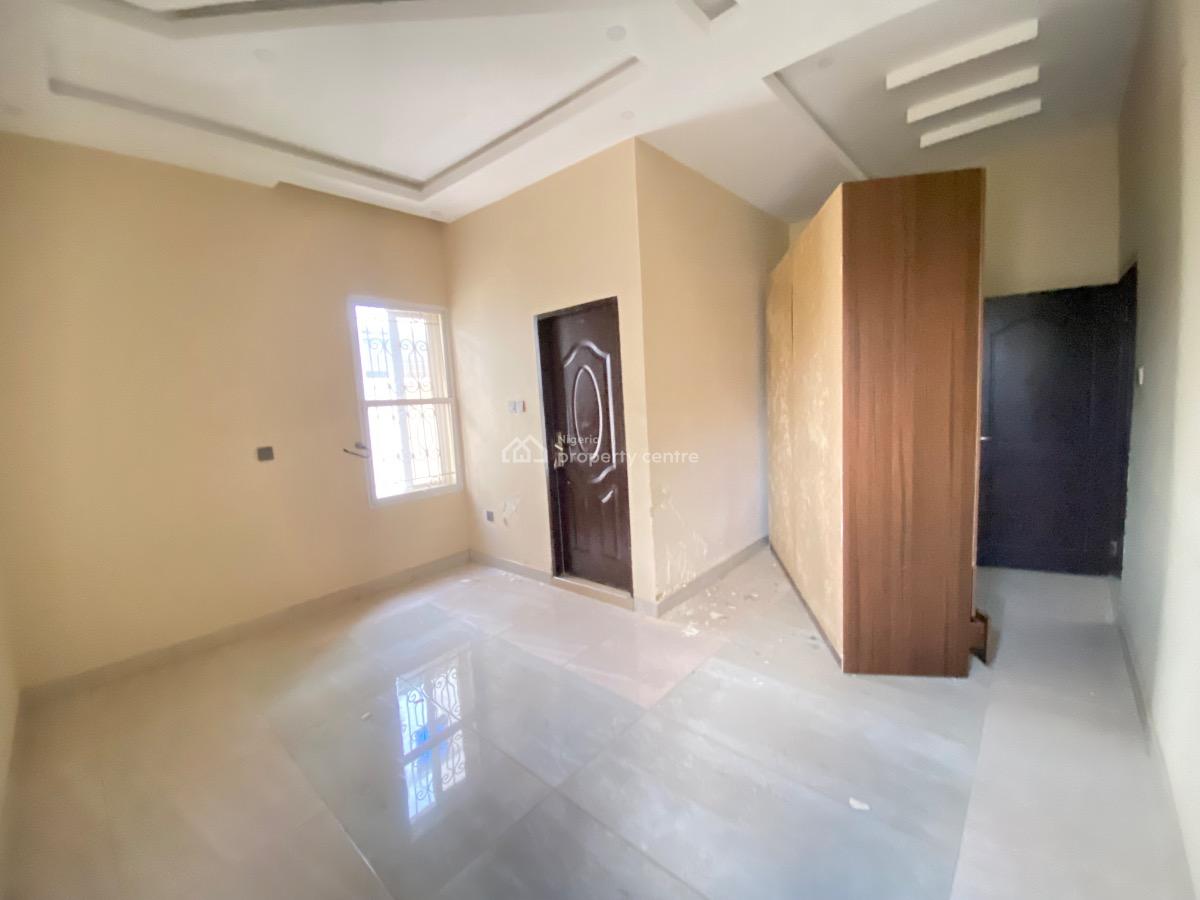 2 Bedroom Apartment, Lekki Scheme 2, Ajah, Lagos, Flat / Apartment for Rent