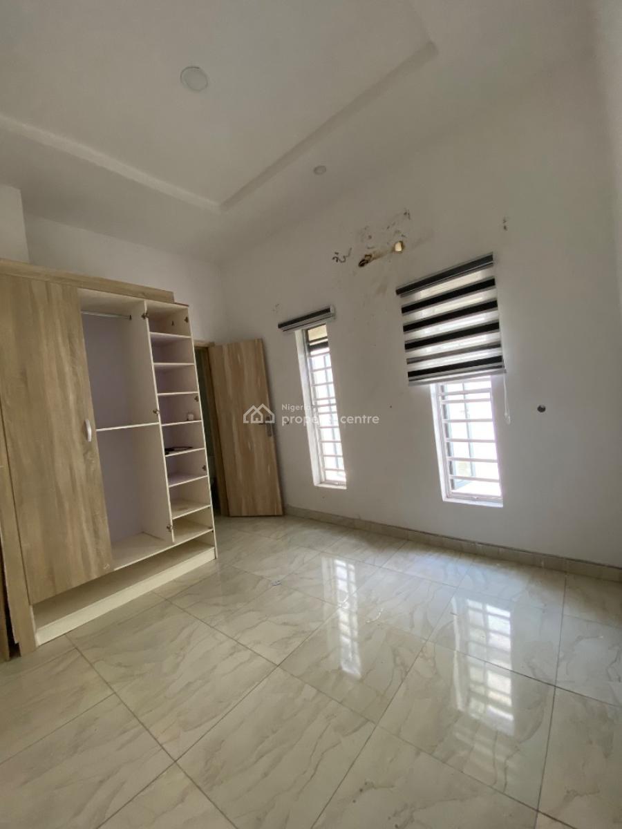 Semi Masters Room with Shared Kitchen in a Serviced Estate, Orchid Road Royal Pine 1, Lekki, Lagos, Self Contain (single Rooms) for Rent