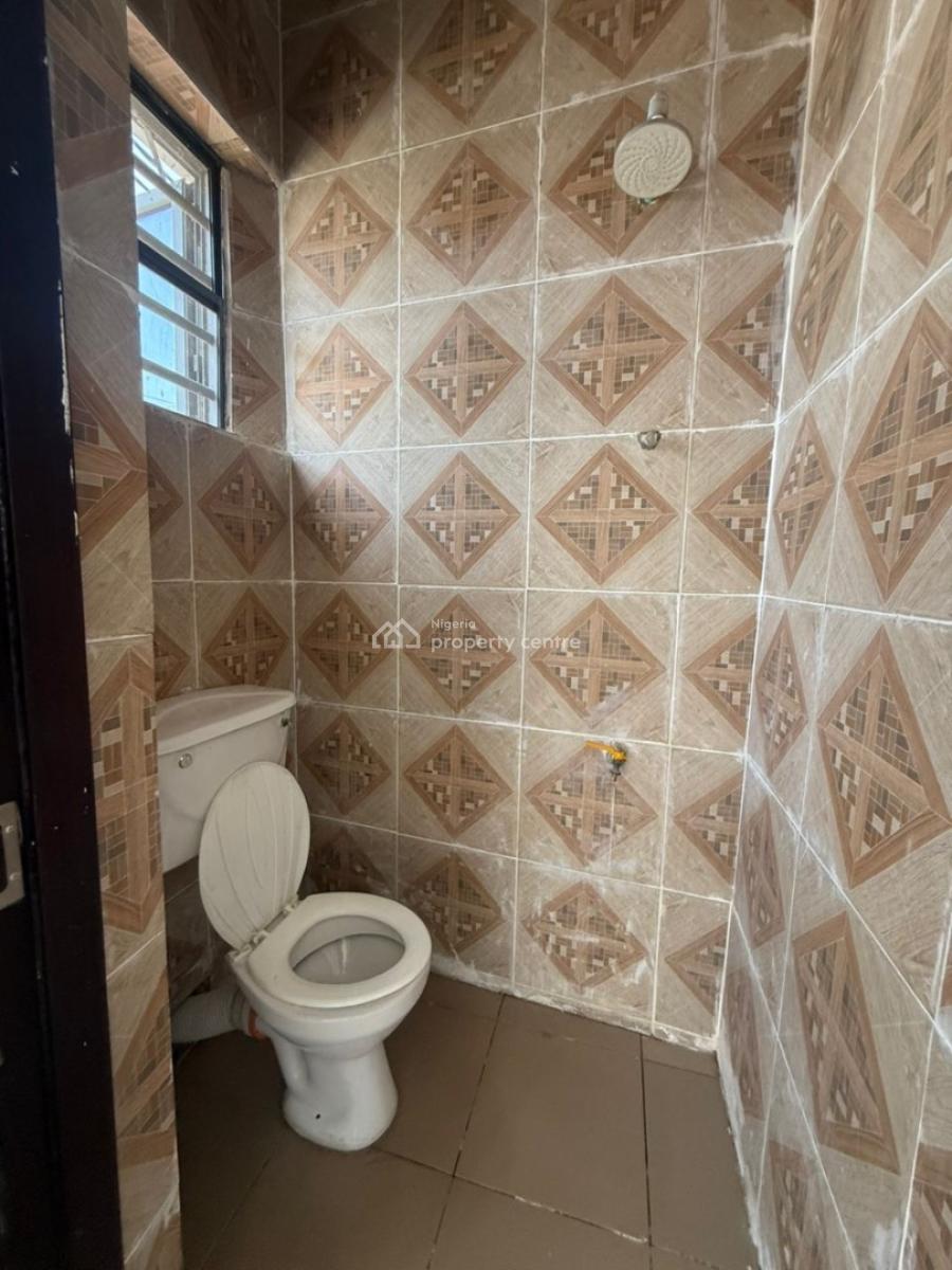 a Room Boy Quarter Bq, Orchid Road, Lekki, Lagos, Self Contain (single Rooms) for Rent