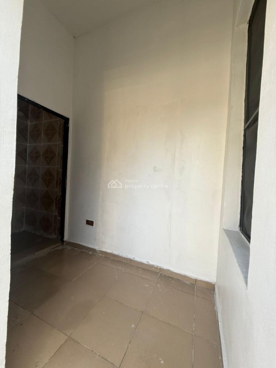 a Room Boy Quarter Bq, Orchid Road, Lekki, Lagos, Self Contain (single Rooms) for Rent